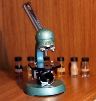 Старинный микроскоп OPTICO PARIS