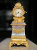 Редкие антикварные Французские каминные часы с боем начала 19 века в стиле «Ампи́р» - Редкие антикварные каминные часы с боем, Франция, начало 19 века, ранний Ампир, позолоченная бронза. Эти классические антикварные Французские часы относятся к эпохе правления императора Наполеона I - лучший подарок политику, бизнесмену, состоятельному гос