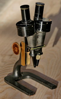 Редкий антикварный бинокулярный микроскоп (стереомикроскоп) BAUSCH & LOMB OPTICAL Co.