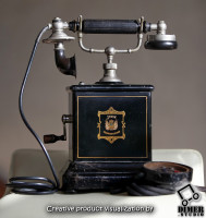Антикварный настольный телефон с ручкой вызова телефонистки