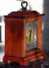 Шикарные крупные настольные кабинетные часы HOWARD MILLER с мелодичным четвертным боем - Солидный подарок или необычный ценный сувенир - шикарные механические кабинетные часы HOWARD MILLER (США) с мелодичным четвертным боем "Вестминстер"